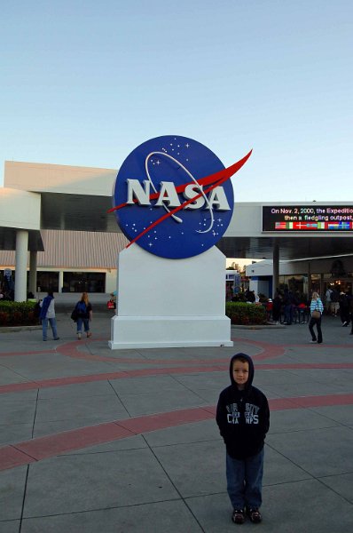 DSC_0168001.jpg - Kennedy Space Center